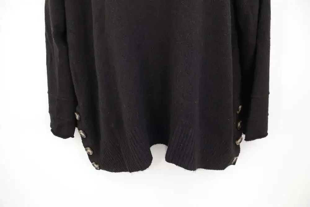 Democracy Womens Size Large Black Sweater Oversized Button Side Slit Hem